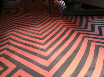 Zigzag floor mural