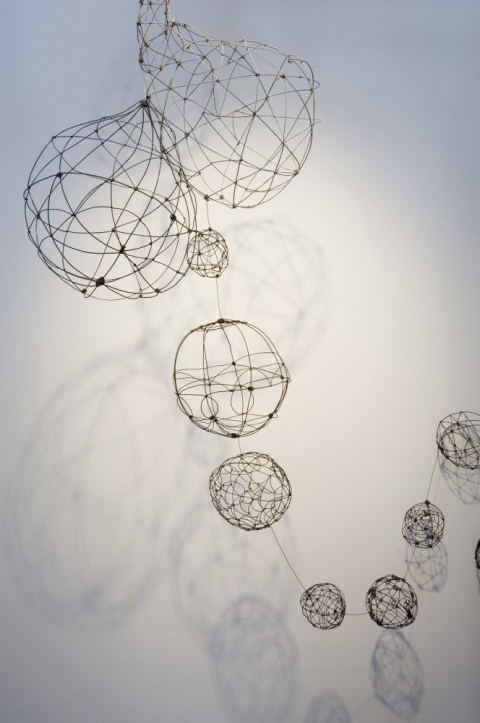 Hanging Photos On Wire barbara gilhooly : sculpture : wire orbs Hanging Photos On Wire barbara gilhooly : sculpture : wire orbs