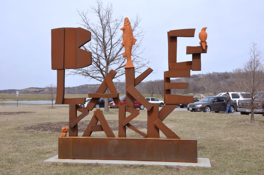 BIG LAKE PARK(west entrance) CHARLEY FRIEDMAN BIG LAKE PARK: 2014 Corten Steel, Aluminum