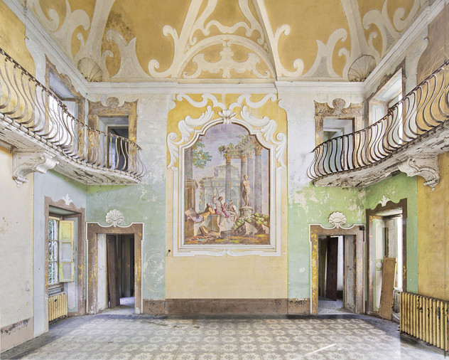 Abandoned Villa, Tuscany, Italy, 2012 