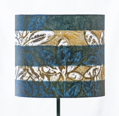 Rhododendron teal stripe on white (chine colle) Belfast Bay Shade Company: Handcrafted Lampshades This versatile drum shade can be used as a pendant for track lighting, swag set and hardwire ceiling canopies with single socket pendant, and with candelabra. This shade can also be used on floor and table lamps with conventional harps and adapted for washer-top shade fitters.