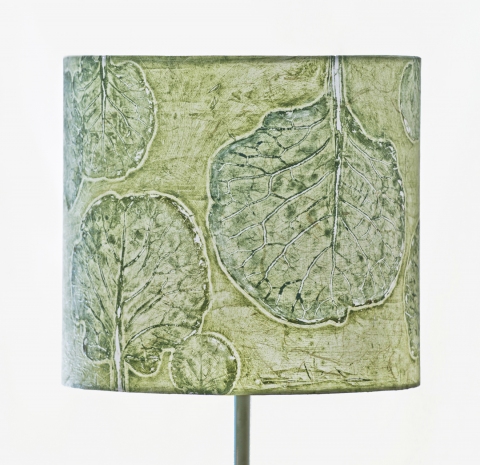 Brussels Sprout in greens (a la poupee) Belfast Bay Shade Company: Handcrafted Lampshades This versatile drum can be used as a pendant for track lighting, swag set and hardwire ceiling canopies with single socket pendant, and with candelabra. This shade can also be used on floor and table lamps with conventional harps and adapted for washer-top shade fitters.