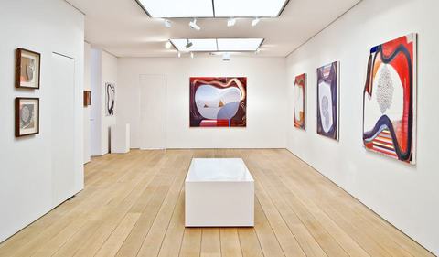 Exhibition in-situ at Tim Olsen Gallery, Sydney Finding Form