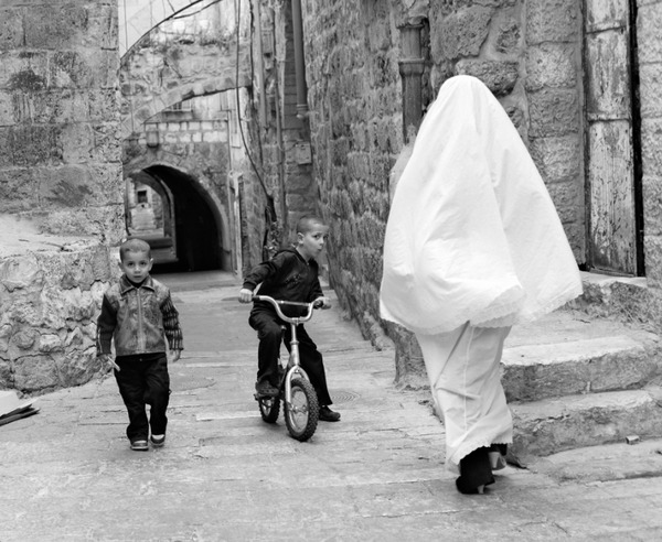 Children, Muslim Quarter Jane Deering Gallery Paul Cary Goldberg Archival Pigment Print
