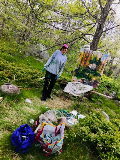 Artist Vanessa Michalak Jane Deering Gallery Vanessa Michalak | Green Space Process of plein-air painting in Historic Dogtown