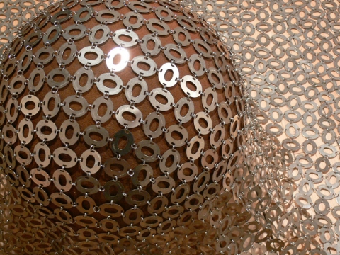 Glistening Pearl Tautologos stainless steel + steel spheres