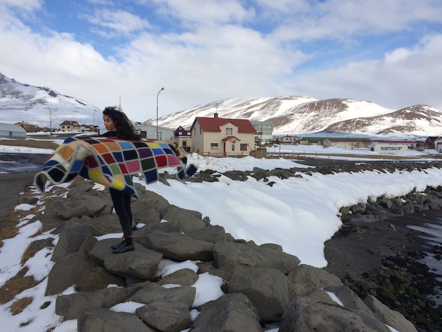 Development of Colour Ranges through the Ages 2015 Development of Color Ranges through the Ages Icelandic wool knit, felted + worn by writer Tabea Sunna Hertzog (DE)