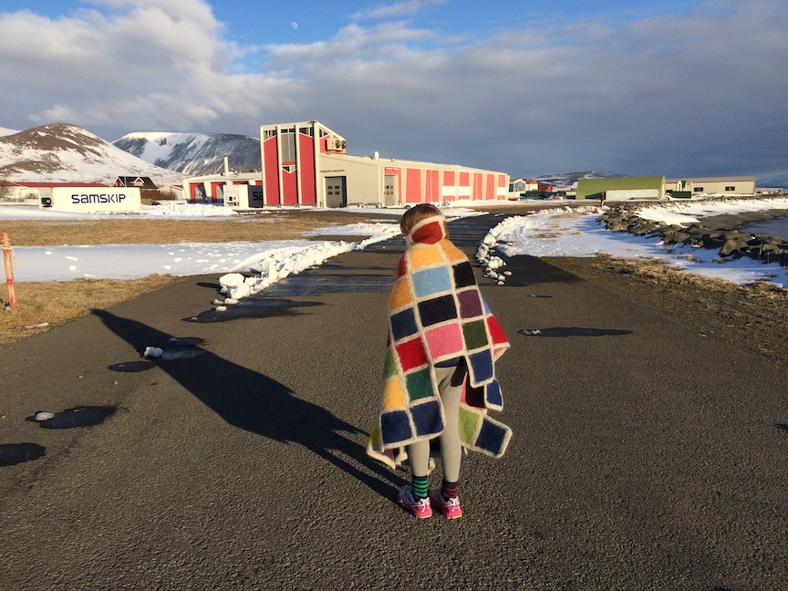 Development of Colour Ranges through the Ages 2015 Development of Color Ranges through the Ages Icelandic wool knit, felted + worn by Helena Rose Hoff (CA)