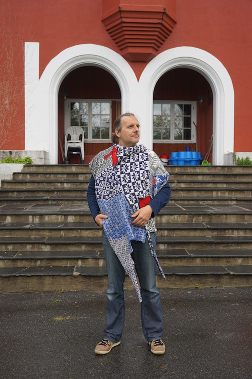 How to Wear a Hardangerfjord How to Wear a Hardangerfjord Norwegian wool knit + worn by artist Hans Pulles (NL)