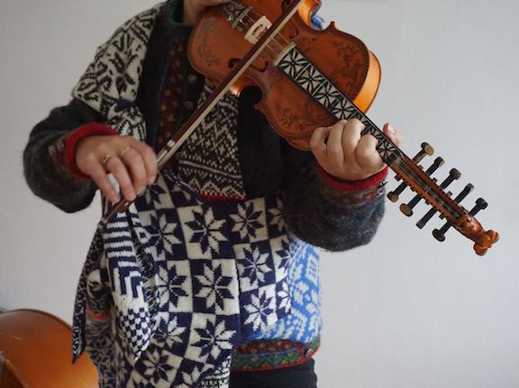 How to Wear a Hardangerfjord How to Wear a Hardangerfjord Norwegian wool knit + worn by artist Susan Hughes (N.IE)