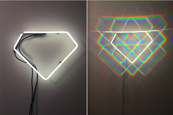 White Diamond Diffaction, 2015 NEON