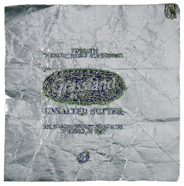 Monochromatic Element No. 6 Nicola Ginzel THREAD Monochromatic Fragments aluminium foil wrapper, silver thread