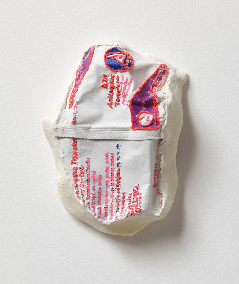 Fluorescent Element: Untitled Kneecap Nicola Ginzel THREAD Fluorescent Fragments - 2014 - continued Sterile pad embroidered with thread, backed with fabric, ink, plaster
