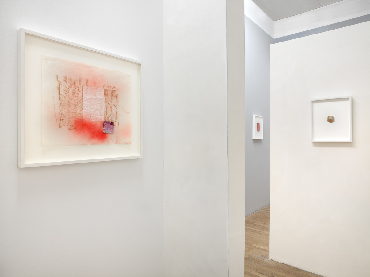 Nicola Ginzel: 'My Bed is Made of Atoms' Nicola Ginzel ARTWORK overview 2015