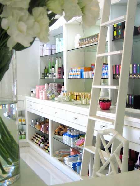 Marie Mason Apothecary NOELANI LEY COMMERCIAL