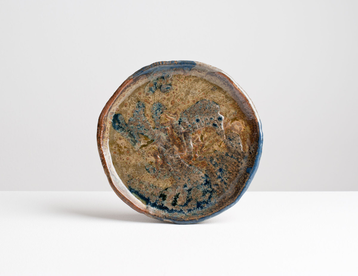 Landscape Plate (I) O L E N New Ceramics Stoneware