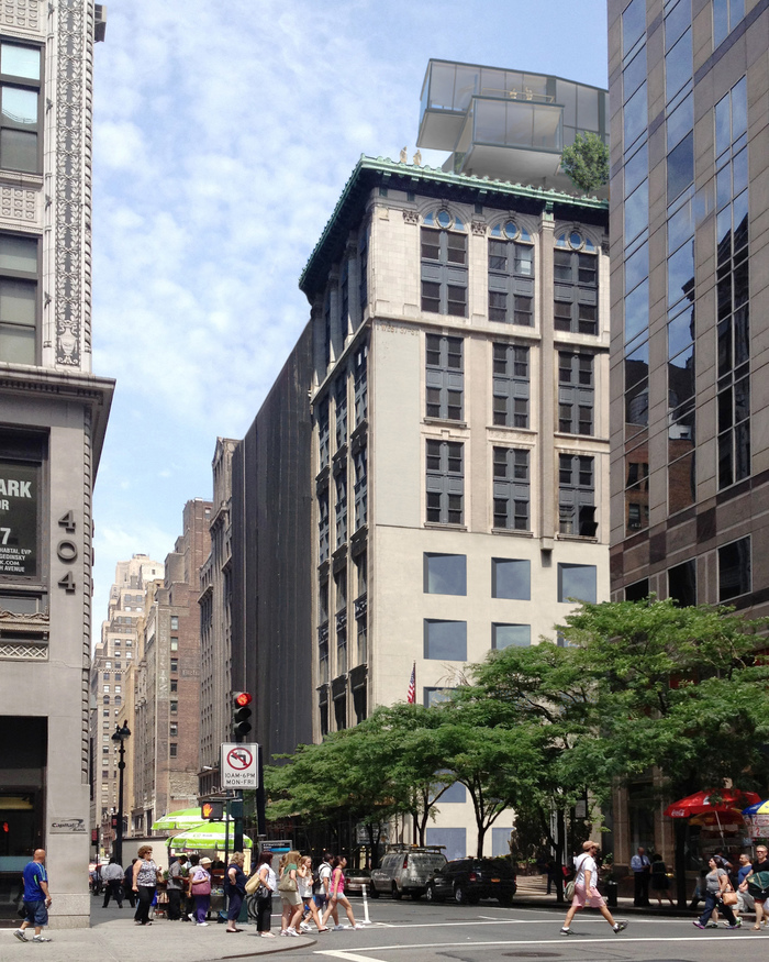 View from 5th Avenue O'Neill McVoy Architects Midtown Loft Building