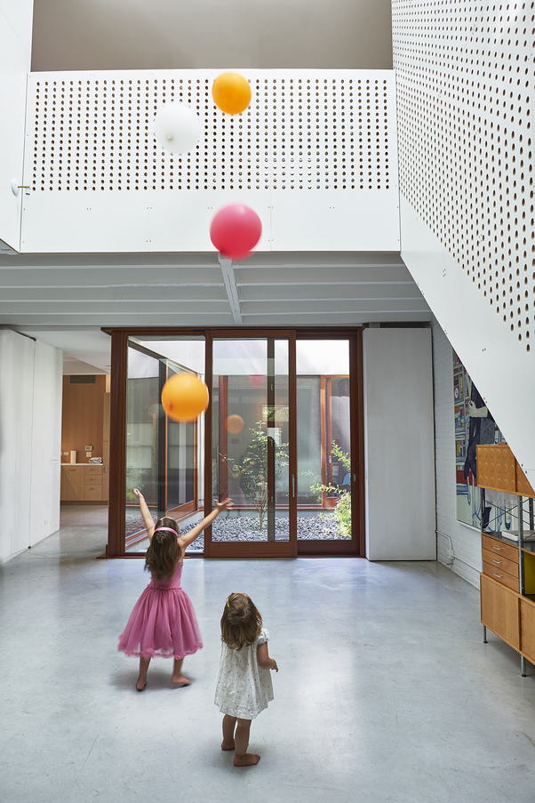 Living and Dining Room O'Neill McVoy Architects Clinton Hill Courtyard House