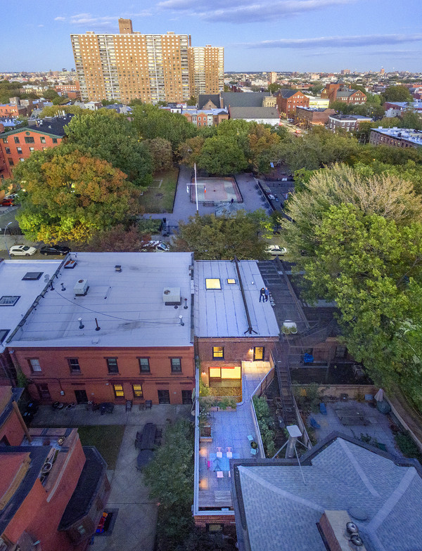 O'Neill McVoy Architects Clinton Hill Courtyard House O'Neill McVoy Architects Clinton Hill Courtyard House