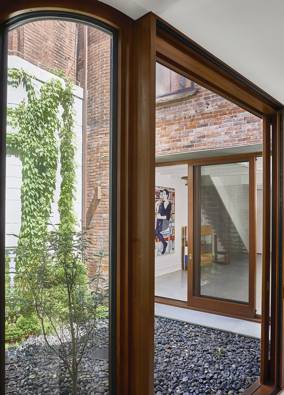 O'Neill McVoy Architects Clinton Hill Courtyard House O'Neill McVoy Architects Clinton Hill Courtyard House