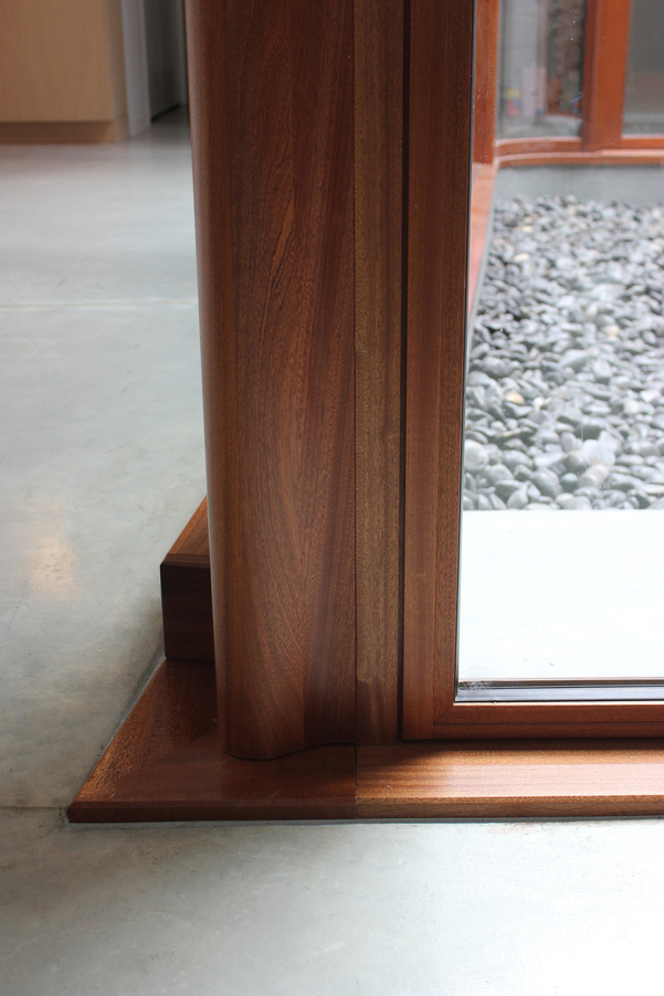 Garden Corner Detail O'Neill McVoy Architects Clinton Hill Courtyard House