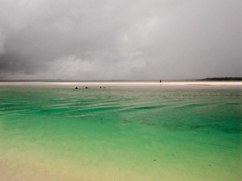 Tekopua Motu PETER SZAWLOWSKI Properties of Rain