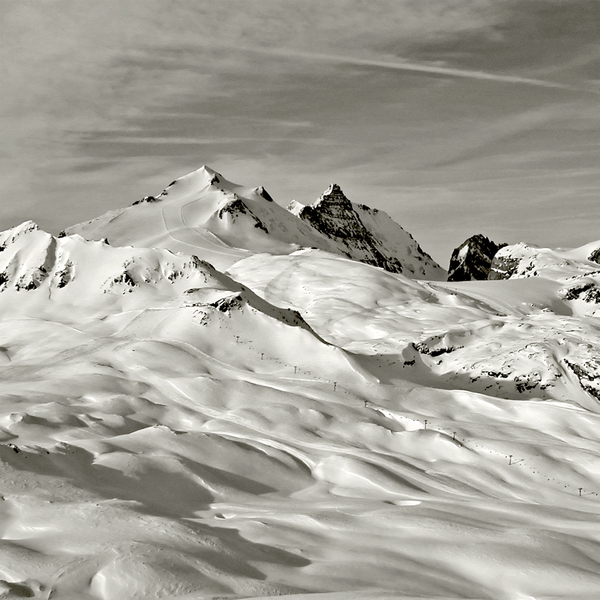 La Grande Motte - Val-d'Isère, France PETER SZAWLOWSKI Six Mountains