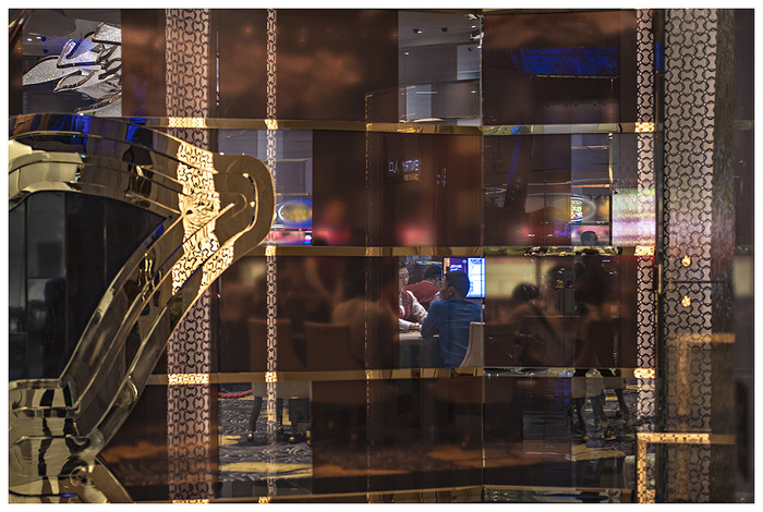 VIP Club. Casino. MGM Cotai Av. da Nave Desportiva, Taipa RICHARD MARK DOBSON Puntopia