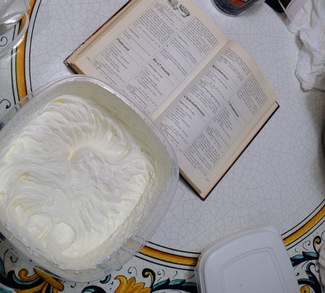 I made ris a la mande and hot glogg for the winter garden events. Anna Lise Jensen A Lot, community gardens, 2009-2013