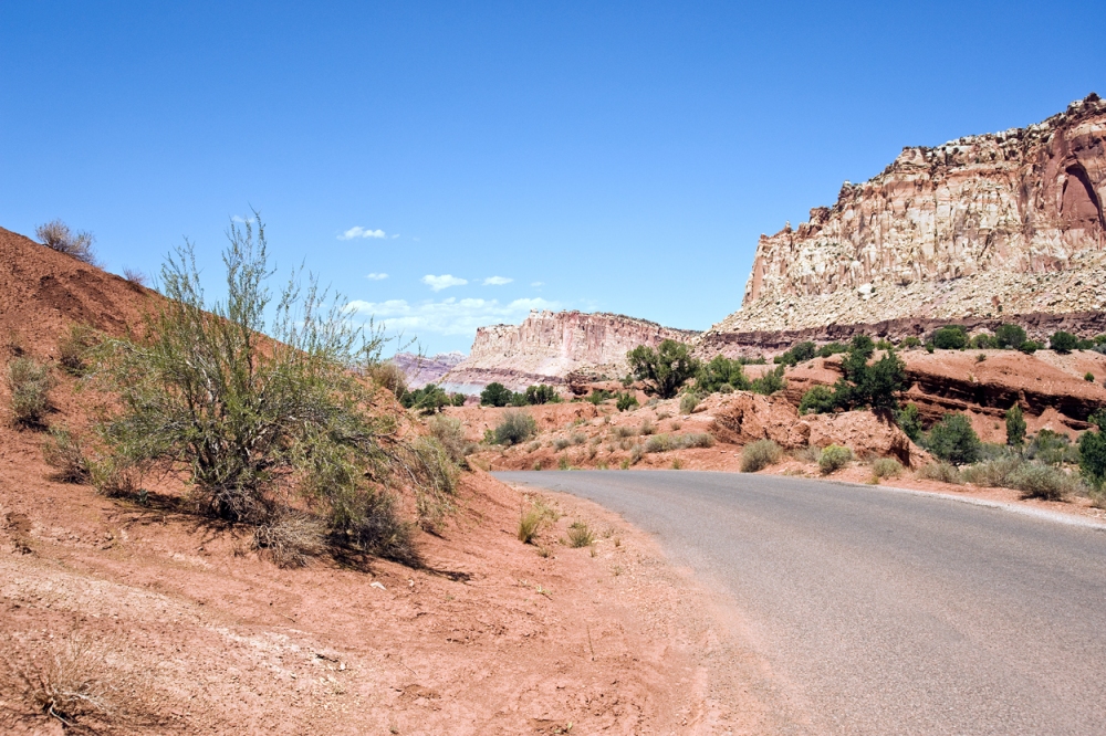 Canyonlands, Utah America by Auto