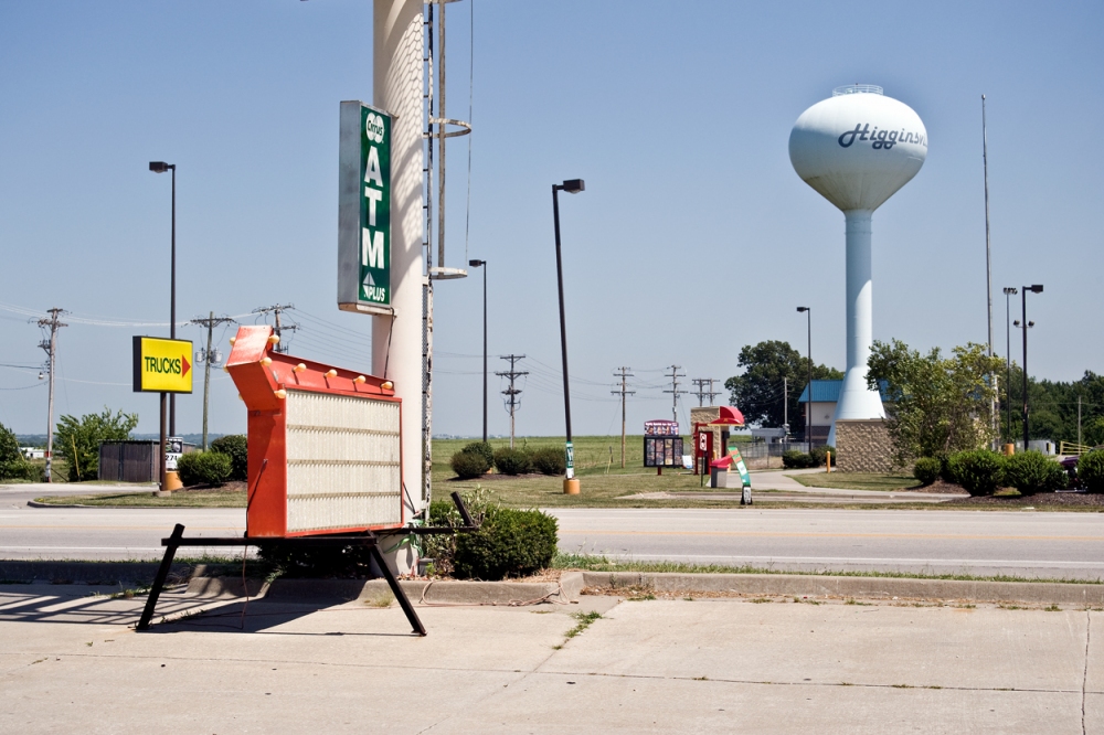 Higginsville, Missouri America by Auto