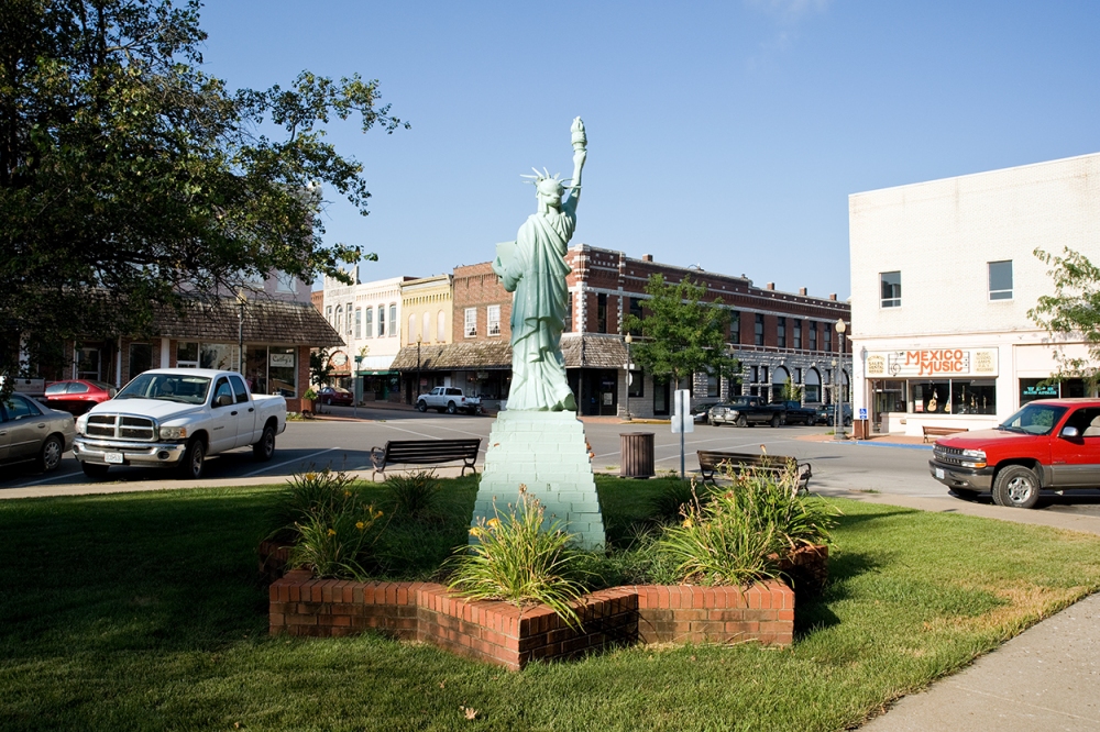 Lady Liberty, Mexico, Mo. America by Auto