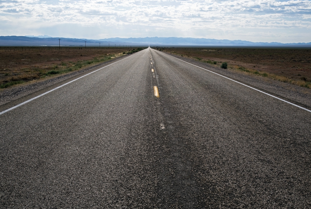 Route 50, Nevada America by Auto