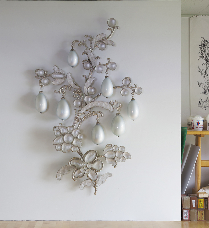 Stardust & Moonlight T i m o t h y H o r n Art Basel Hong Hong nickel-plated bronze, foiled cast crystal, mirrored blown glass