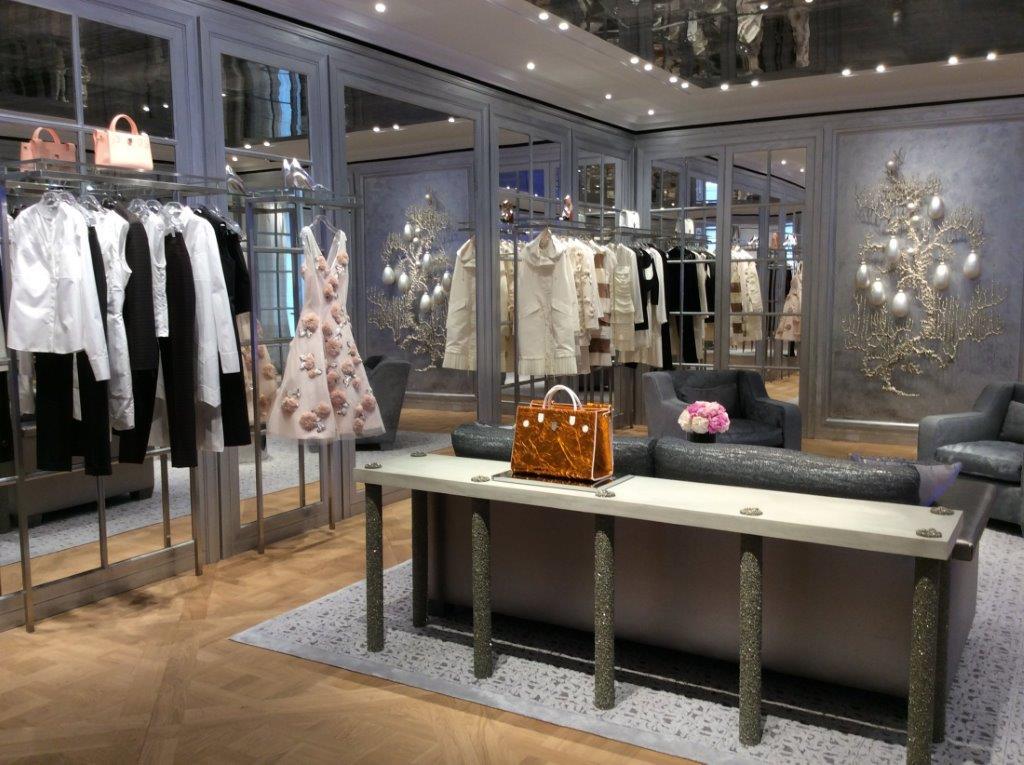 Commission for Dior, London T i m o t h y H o r n Commissions for Dior