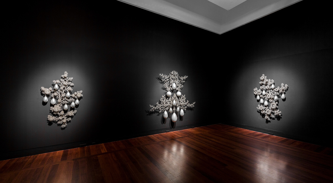 T i m o t h y H o r n Adelaide Biennial T i m o t h y H o r n Adelaide Biennial