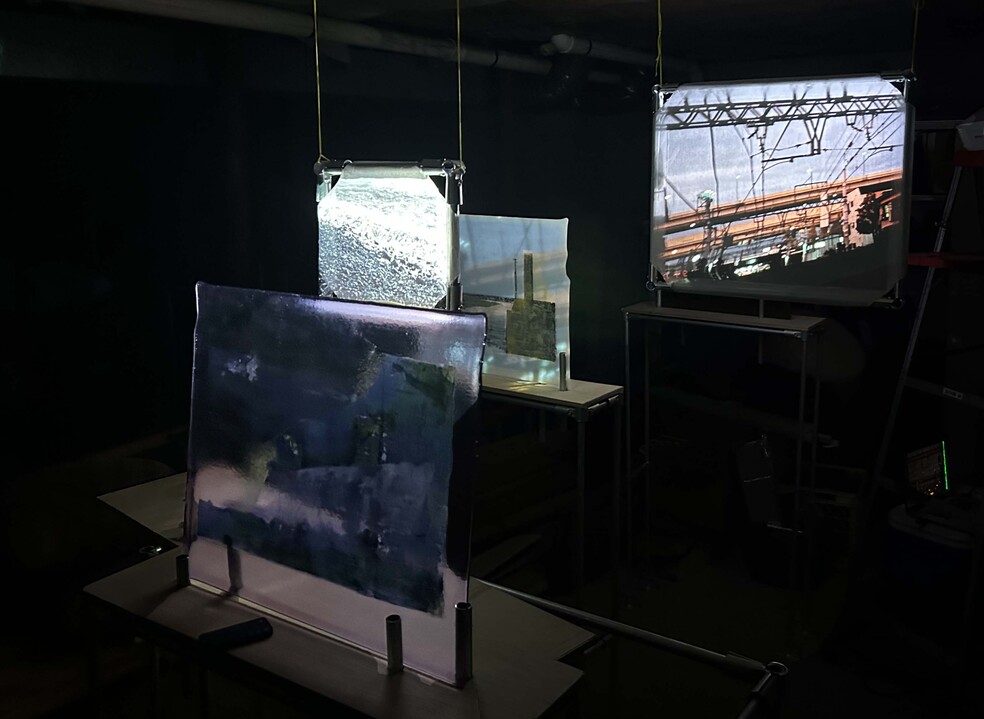Tomoko Amaki Abe Installation Glass, Cotton organza, Pipes, Video projection