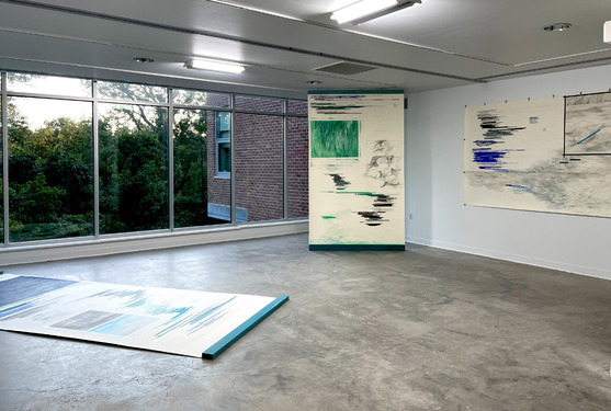 Anne Gilman At the still point of the turning world 