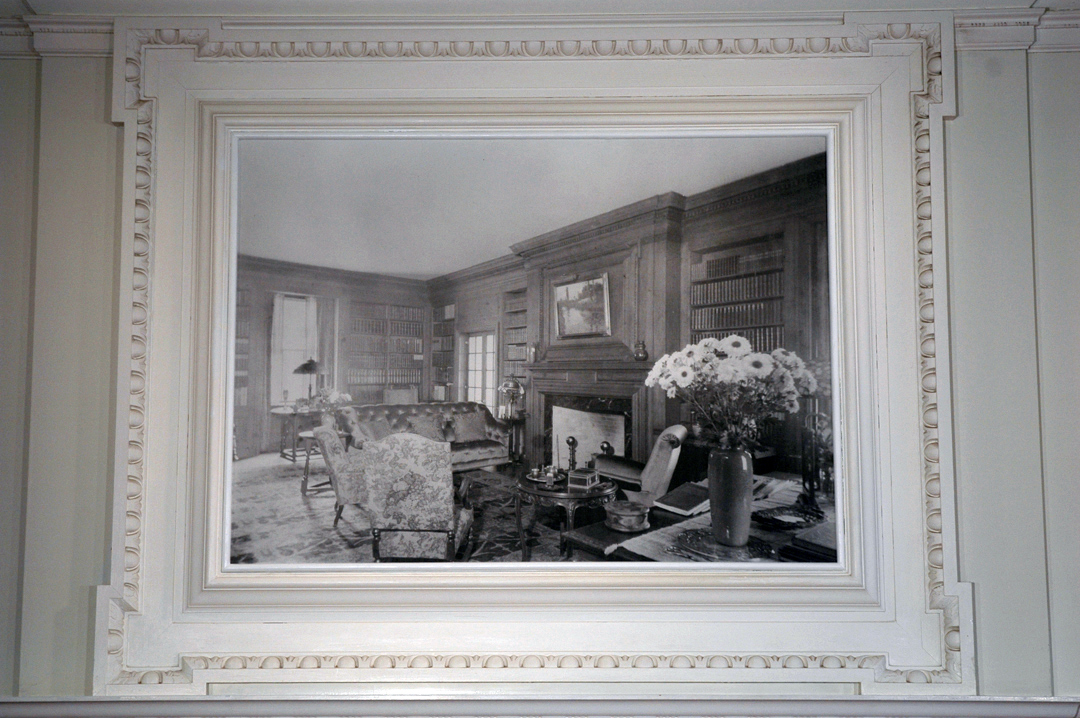 Cristina de Gennaro Memento (If These Walls Could Talk) Historic photograph of the Glyndor Gallery, mounted on board.