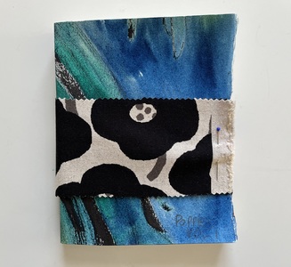 ELENI SMOLEN Leporellos  8 x 6.5 in closed