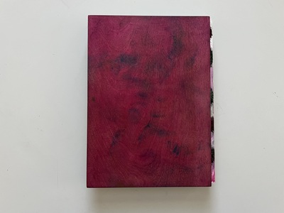 ELENI SMOLEN Leporellos  9.25 x 6.75 in closed