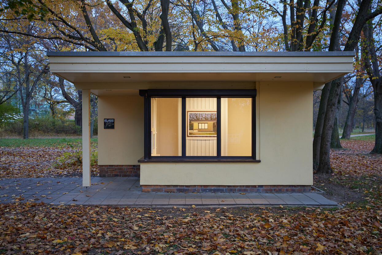 George Rush Dresden Cabinet 