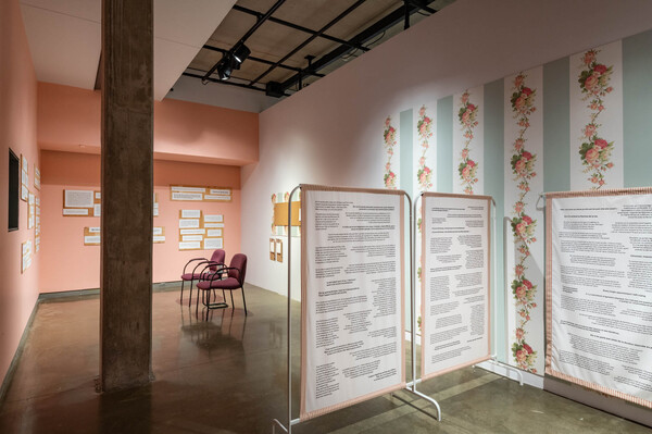 HEIDI BARKUN  Site-oriented installation