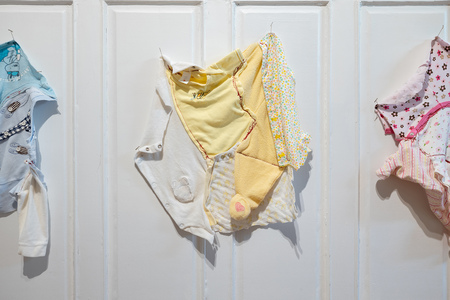 HEIDI BARKUN Unnamed Vêtements d’occasion pour bébés, fils, aiguilles de dissection