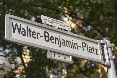 Walter-Benjamin-Platz