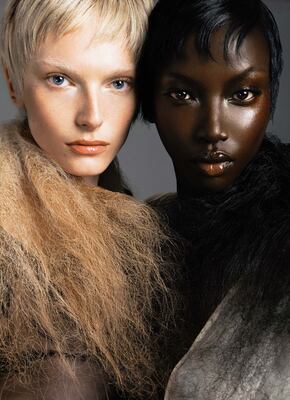 Kathryne Hall VISUALS DIRECTOR 