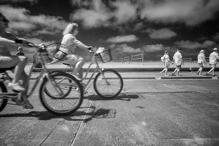 L.A. Photo Curator: Global Photography Awards - 'Where Photography & Philanthropy Meet' Best Series: Lisa Gizara 