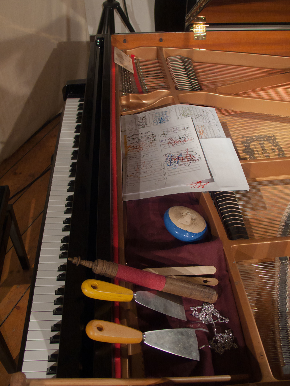 Elisabeth Harnik's prepared piano, Echoraum, Vienna 2018 re-lay | Echoraum, Vienna | 2018