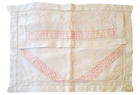 Maxwell S 9 13 34 Fine Linens Pillows For The Gracious Home