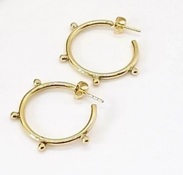 MAXWELL'S 9.13.34 Earrings 1 pairs avail.